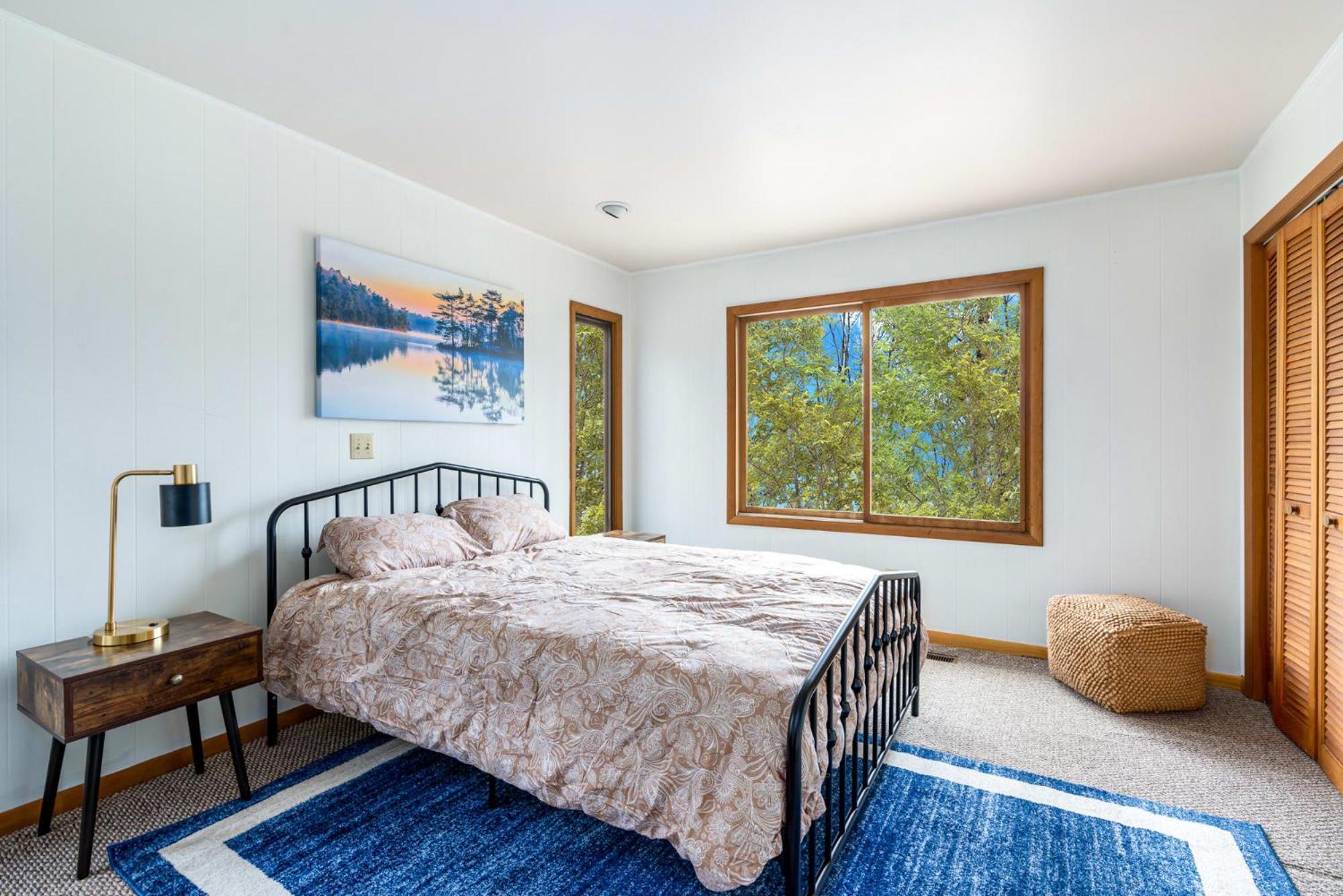 Chalet W Hot Tub, Large Deck, Grill, & Fast Wifi Berkeley Springs Bagian luar foto